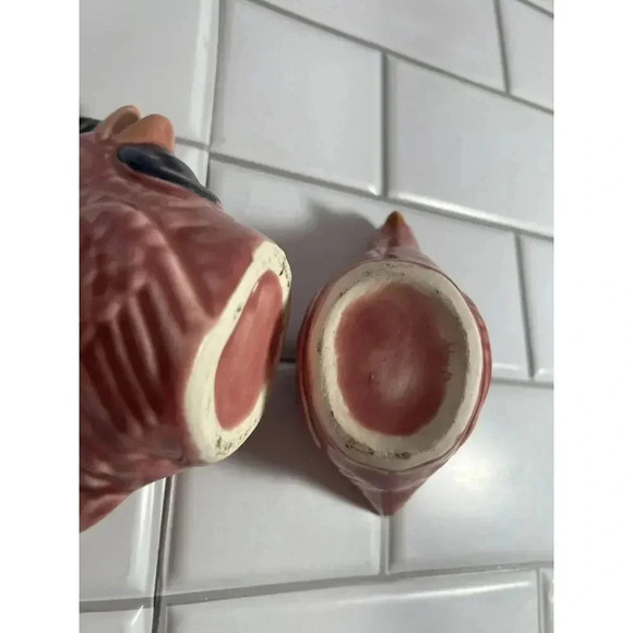 1950s Rooster Creamer And Hen Sugar Bowl Set In Pink and Black Glazed Pottery - Picture 12 of 12